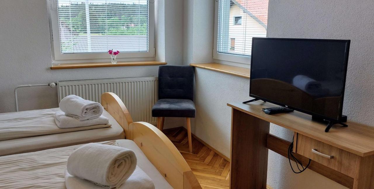Prenocisca Miklavcic Hotell Nova Vas  Eksteriør bilde