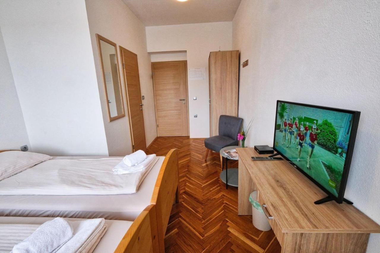 Prenocisca Miklavcic Hotell Nova Vas  Eksteriør bilde